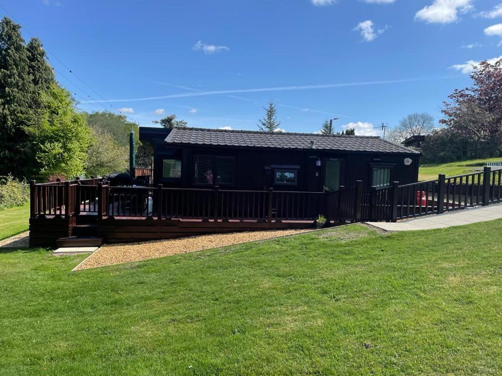 Lakeview Lodge, Builth Wells No Tradesmen Allowed Esterno foto